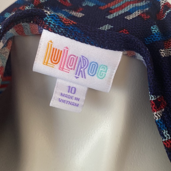 LuLaRoe American Flag Top - Picture 6 of 7